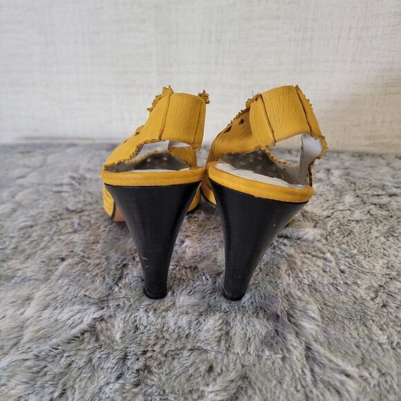 Pancaldi Womens Slingback Heels Yellow Cutout Geometric Shapes 3.5" Size 9 N - Picture 7 of 11